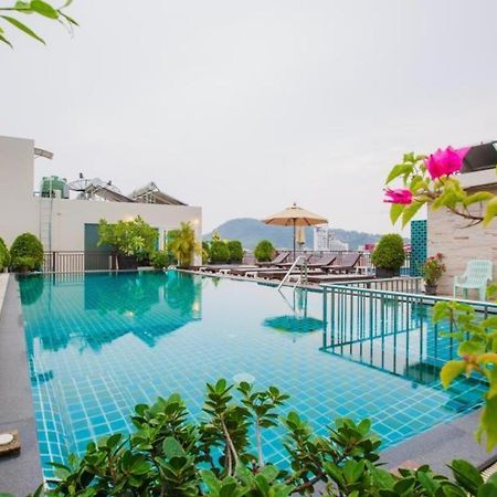 Azure Bangla Phuket Hotel Patong Buitenkant foto