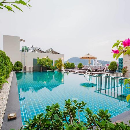 Azure Bangla Phuket Hotel Patong Buitenkant foto