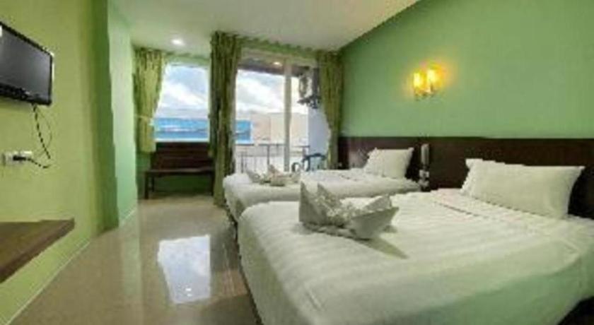 Azure Bangla Phuket Hotel Patong Buitenkant foto