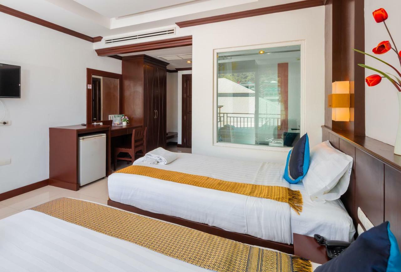 Azure Bangla Phuket Hotel Patong Buitenkant foto