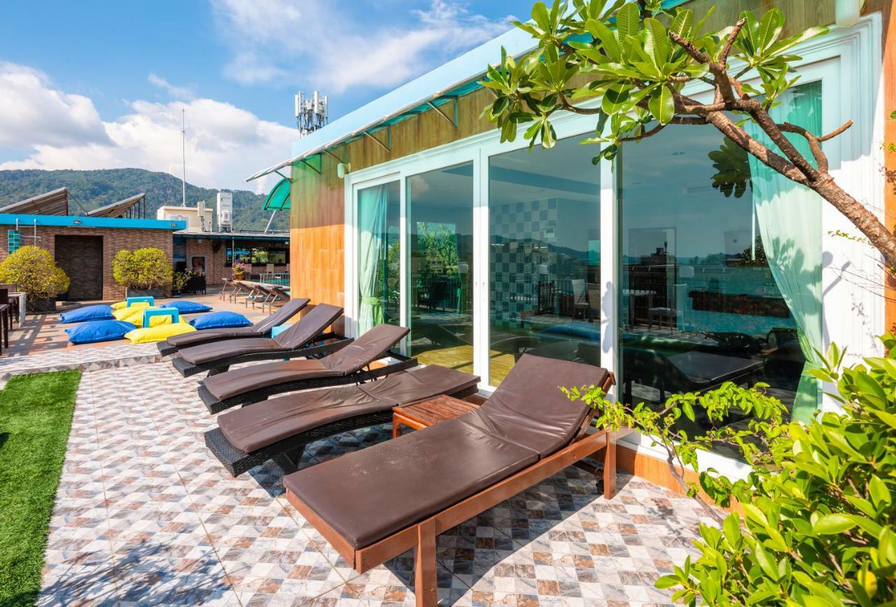 Azure Bangla Phuket Hotel Patong Buitenkant foto
